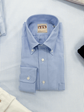 Carica l'immagine nel visualizzatore di Gallery, Camicia OCBD Oxford Azzurro Del Carmine 1969