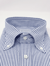 Carica l&#39;immagine nel visualizzatore di Gallery, Camicia Bacchetta Blu Seersucker Collo Francese
