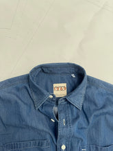 Carica l'immagine nel visualizzatore di Gallery, Camicia AYRTON Denim Mid-Wash 1969

