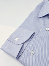 Carica l&#39;immagine nel visualizzatore di Gallery, Camicia Righina Blu Collo Italiano
