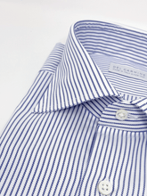 Carica l&#39;immagine nel visualizzatore di Gallery, Camicia Bacchetta Blu Royal Oxford Collo Saint Tropez
